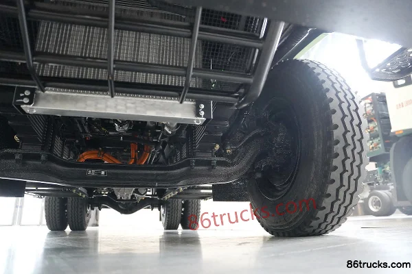 Dongfeng Tianjin VR 4X2(6 wheels) 4.3m Electric Dump Truck FinDreams 182kWh Chassis (3) | 86Trucks