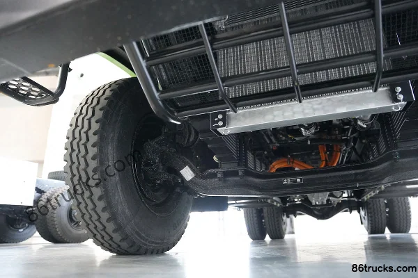 Dongfeng Tianjin VR 4X2(6 wheels) 4.3m Electric Dump Truck FinDreams 182kWh Chassis (2) | 86Trucks