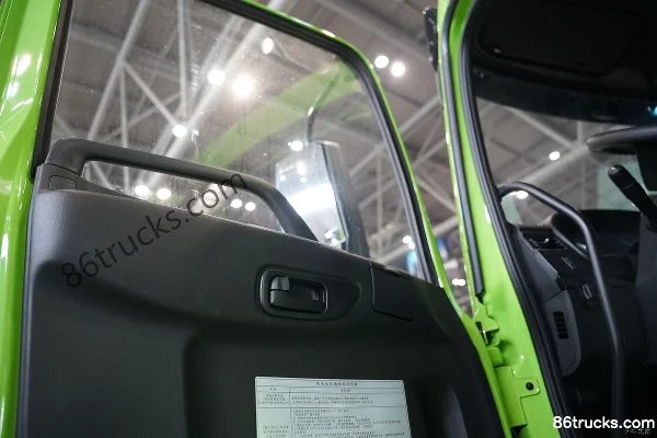 Dongfeng Commercial Vehicle Tianjin VR 4X2(6 wheels) 5.4m Electric Dump Truck CATL 282kWh Cab (3) | 86Trucks