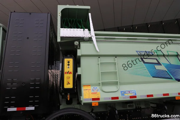 SHACMAN Delong H6000E Urban Standard Edition 8X4(12 wheels) 6m Electric Dump Truck CATL 600.92kWh Body (2) | 86Trucks