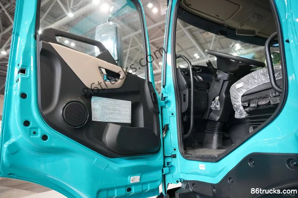 Dongfeng Tianjin KC 8X4(12 wheels) 6.5m Electric Dump Truck CATL 352kWh Cab (2) | 86Trucks