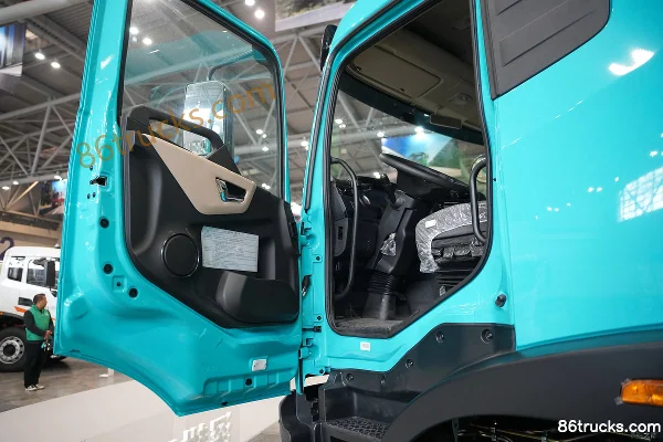 Dongfeng Tianjin KC 8X4(12 wheels) 6.5m Electric Dump Truck CATL 352kWh Cab (1) | 86Trucks