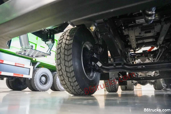 Dongfeng Tianjin KC 8X4(12 wheels) 6.5m Electric Dump Truck CATL 352kWh Chassis (2) | 86Trucks