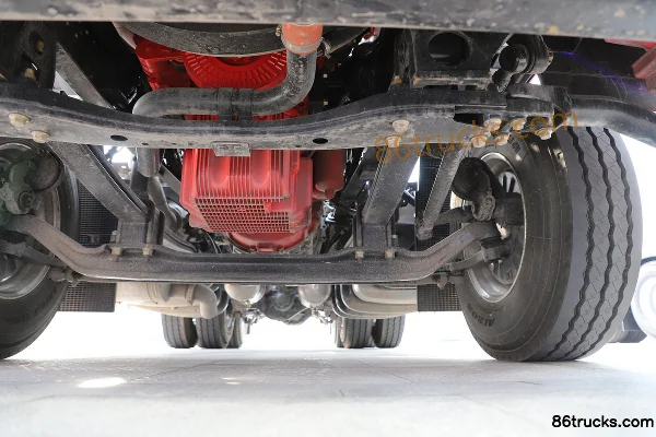 SHACMAN Delong M5000C Longji 9.9L Diesel 480 ch 6X4(10 roues) Fast Gear 12 vitesses Tracteur routier Châssis (1) | 86Trucks