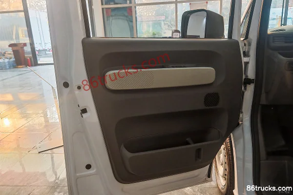FARIZON Xingxiang V8E 2025 Edition Smart 2-seater 100% electric van NINGDE 50.2kWh Cabine (2) | 86Trucks