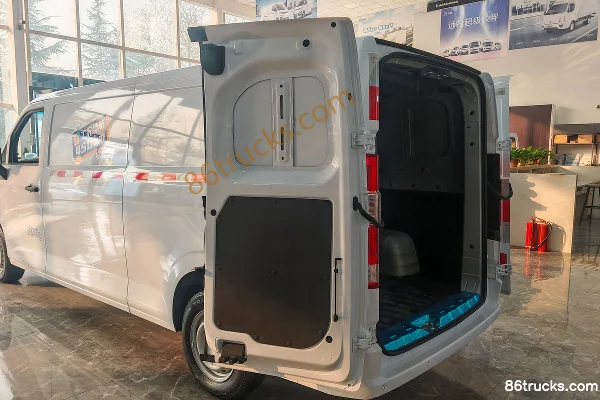 FARIZON Xingxiang V8E 2025 Edition Smart 2-seater 100% electric van NINGDE 50.2kWh Caisse (1) | 86Trucks