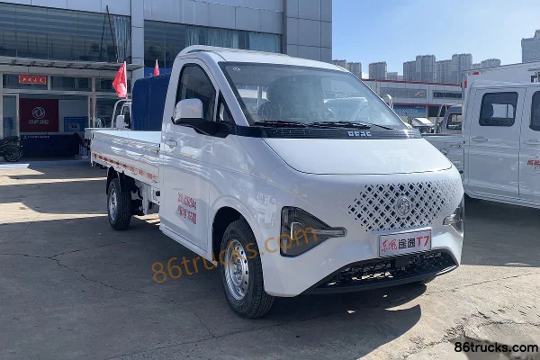 Dongfeng T7 2025 Model 1.6L Gasoline 122hp 4X2(6 wheels) 5-Speed 3.1m Single-Row Flatbed Mini Truck Exterior