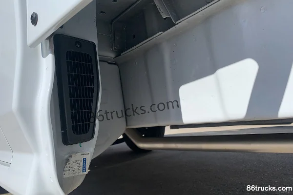 Dongfeng T7 2025 1,6 L essence 122 ch 4X2(6 roues) 5 vitesses 3,1 m camion micro plateau à ridelles cabine simple Châssis (1) | 86Trucks