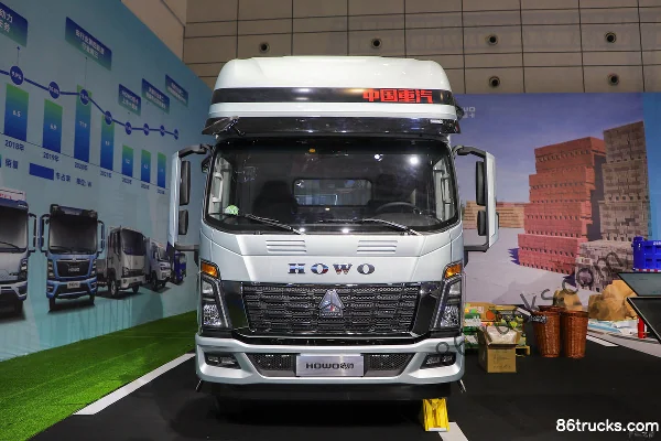 Sinotruk HOWO Tongshuai 2019 156 hp 4X2(6 wheels) 5.15m single-row stake truck (China VI) Exterior (2) | 86Trucks