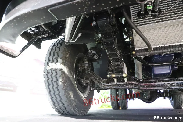 Sinotruk HOWO Tongshuai 2019 156 hp 4X2(6 wheels) 5.15m single-row stake truck (China VI) Chassis (2) | 86Trucks