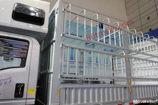 Sinotruk HOWO Tongshuai 2019 156 hp 4X2(6 wheels) 5.15m single-row stake truck (China VI) Body (1) | 86Trucks