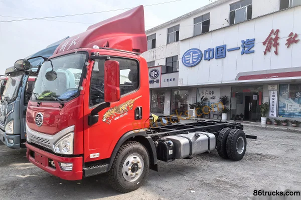FAW Jiefang Hu VH 2,5L diesel 180 ch 4X2(6 roues) Fast Gear 10 vitesses 4,16 m cabine simple grille camion léger Extérieur (3) | 86Trucks