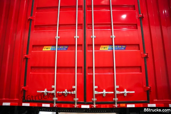 Dongfeng Tianjin KR 4X2(6 wheels) 6.8m Pure Electric Van Cargo Truck CATL 310kWh Body (3) | 86Trucks