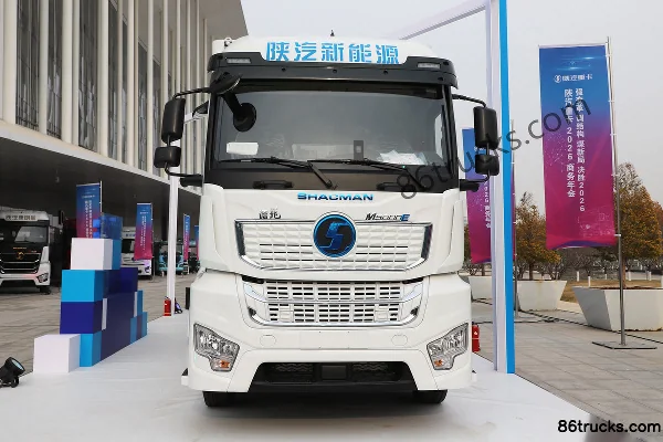 SHACMAN Delong M5000E 4X2(6 wheels) Pure Electric Van Cargo Truck 600kWh Exterior (2) | 86Trucks