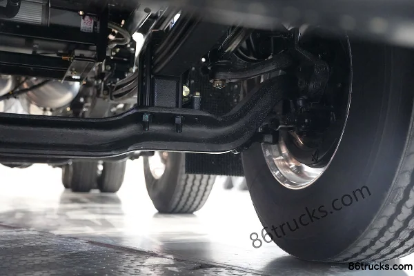 Dongfeng Tianjin KR 8X4(12 wheels) Pure Electric Box Cargo Truck CATL 352kWh Chassis (3) | 86Trucks