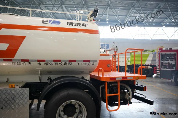 Dongfeng Commercial Vehicle Tianjin KR 4X2(6 wheels) 12m³ Pure Electric Cleaning Truck CATL 231.84kWh Body (3) | 86Trucks
