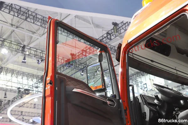 Sitrak SITRAK G7S Full Attendance King 15.3L Diesel 620 hp 6X4(10 wheels) Sinotruk 16-speed Tractor Truck Cab (2) | 86Trucks