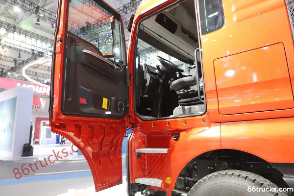 Sitrak SITRAK G7S Full Attendance King 15.3L Diesel 620 hp 6X4(10 wheels) Sinotruk 16-speed Tractor Truck Cab (1) | 86Trucks