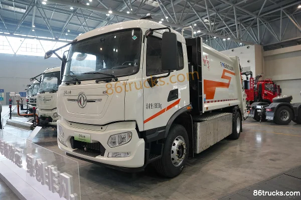Dongfeng Tianjin KR 4X2(6 wheels) Pure Electric Compactor Garbage Truck Exterior (3) | 86Trucks