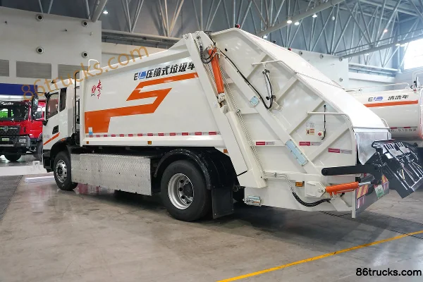 Dongfeng Tianjin KR 4X2(6 wheels) Pure Electric Compactor Garbage Truck Body (1) | 86Trucks