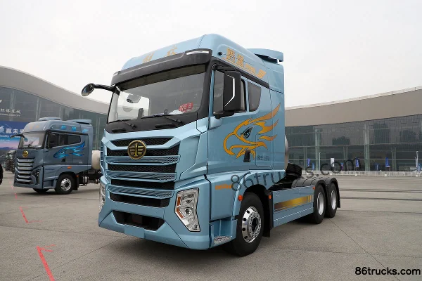 FAW Jiefang Yingtu cabine affaires 15,6 L LNG 660 ch 6X4(10 roues) boîte FAW Jiefang 12 vitesses AMT automatique tracteur routier Extérieur