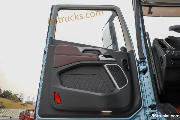 FAW Jiefang Yingtu cabine affaires 15,6 L LNG 660 ch 6X4(10 roues) boîte FAW Jiefang 12 vitesses AMT automatique tracteur routier (2) | 86Tr