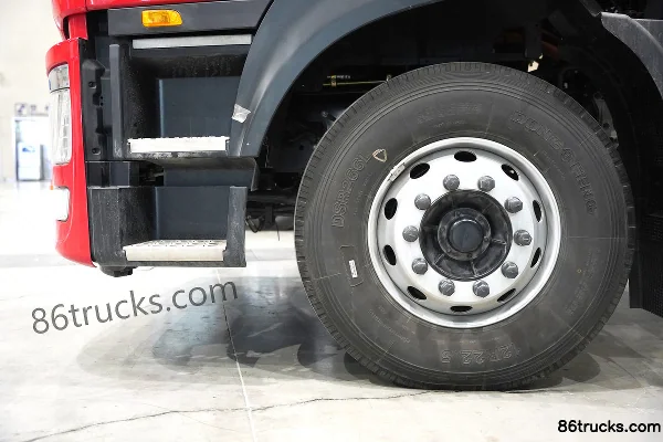 Dongfeng Commercial Vehicle Dongfeng Tianlong KL 6X4(10 wheels) Electric Tractor Truck CATL 497kWh Chassis (3) | 86Trucks