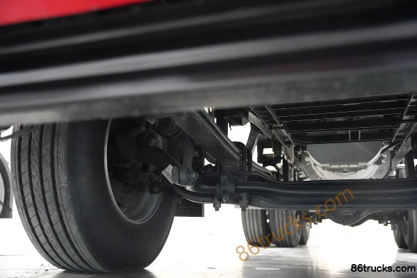 Dongfeng Commercial Vehicle Dongfeng Tianlong KL 6X4(10 wheels) Battery Swap Electric Tractor Truck CATL 600kWh Chassis (1) | 86Trucks