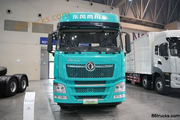 Dongfeng Commercial Vehicle Dongfeng Tianlong KL 6X4(10 wheels) Plug-in Range-Extended Hybrid Tractor Truck Microvast 78.3kWh Exterior (2)