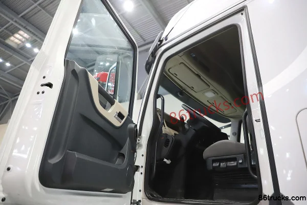Dongfeng Commercial Vehicle Tianlong Flagship KX Rongyao Edition 6X4(10 roues) tracteur routier hybride CATL 18.7kWh Cabine (2) | 86Trucks