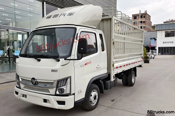 Foton M2 Plus 2L Gasoline 144 hp 4X2(6 wheels) Dongan 5-speed 3.8m Half Row Stake Truck Mini Truck Exterior (3) | 86Trucks