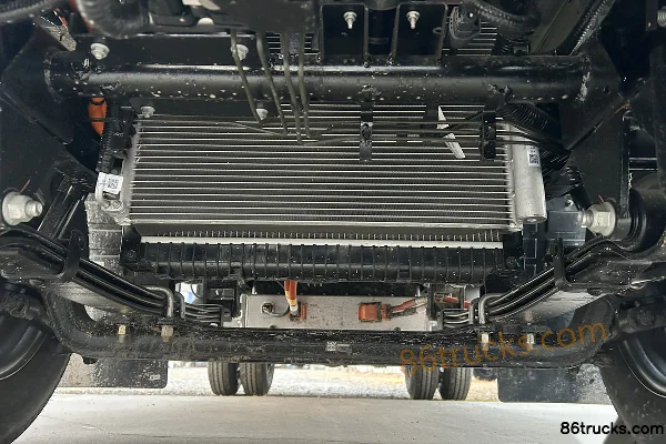 Foton Times Linghang M5 4.14 m cabine simple camion léger fourgon électrique pur Aike 83.57 kWh 4X2(6 roues) Châssis (1) | 86Trucks