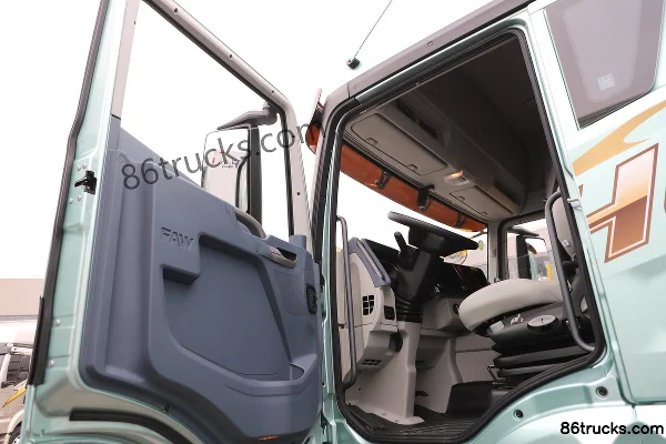 FAW Jiefang Qingdao JH6 Zhixiang Edition 7L Diesel 330hp 4X2(6 wheels) Fast Gear 9-Speed AMT Automatic 9.7m Van Cargo Truck Cab (1) | 86Truc