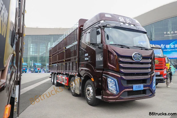 FAW Jiefang J6V Elite Edition 11.1L Diesel 480hp 8X4(12 wheels) FAW Jiefang 12-Speed AMT Automatic 9.4m Stake Cargo Truc