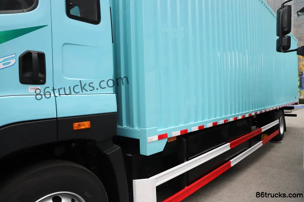 FAW Jiefang Qingdao JK6 4X2(6 wheels) 9.75m Electric Van Cargo Truck CATL 246kWh Body (2) | 86Trucks