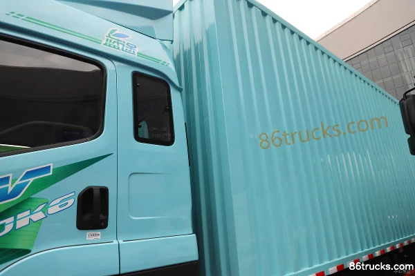 FAW Jiefang Qingdao JK6 4X2(6 wheels) 9.75m Electric Van Cargo Truck CATL 246kWh Body (1) | 86Trucks