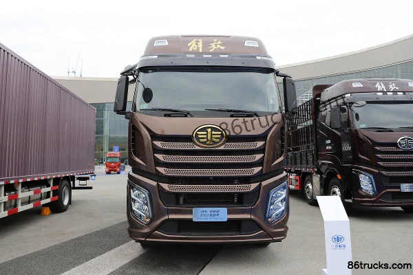 FAW Jiefang J6V Leading Edition 360 hp 6X2(8 wheels) 9.4m stake truck Exterior (2) | 86Trucks