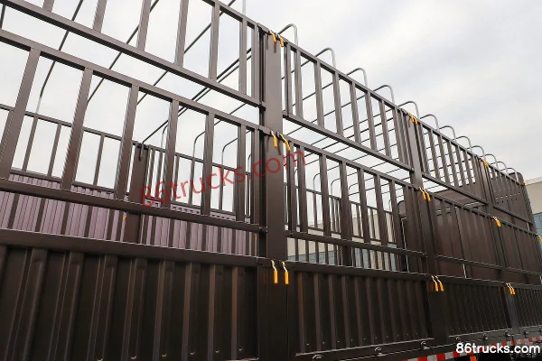 FAW Jiefang J6V Leading Edition 360 hp 6X2(8 wheels) 9.4m stake truck Body (2) | 86Trucks