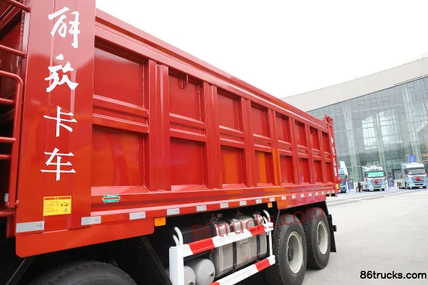 FAW Jiefang New J6P Pilot Edition 500 hp 8X4(12 wheels) 7.4m dump truck Body (2) | 86Trucks