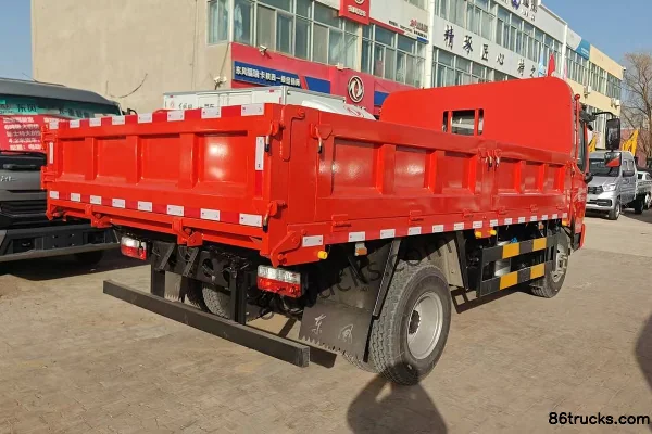 Dongfeng F7 Super Power Edition 2.4L Diesel 180hp 4X2(6 wheels) Fast Gear 8-Speed 4.17m Single Row Flatbed Light Truck Exterior (3) | 86Truc