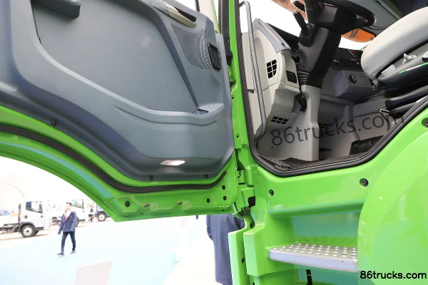 FAW Jiefang Qingdao JH6 6X4(10 wheels) 6.2m Pure Electric Dump Truck CATL 400kWh Cab (3) | 86Trucks