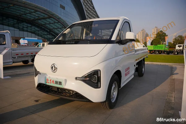 Dongfeng T7E 3.1m Single Row Pure Electric Stake Micro Truck CATL 41.86kWh 4X2(6 wheels) Exterior (3) | 86Trucks