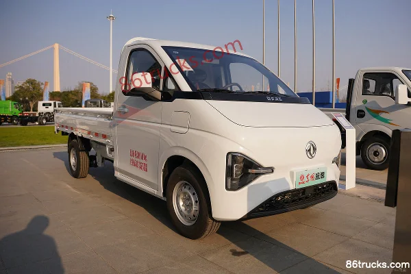 Dongfeng T7E 3.1m Single Row Pure Electric Stake Micro Truck CATL 41.86kWh 4X2(6 wheels) Exterior