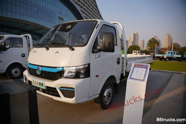 Dongfeng T9E Hydraulic Brake 4.005m Single Row Electric Flatbed Mini Truck CALB 56.67kWh 4X2(6 wheels) Exterior (3) | 86Trucks