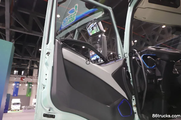 FAW Jiefang J6E 4X2(6 wheels) Hybrid Tractor Truck CATL 58kWh Cab (2) | 86Trucks