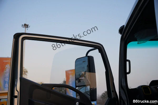 Dongfeng D6-M 2.5L Diesel 170 ch 4X2(6 roues) WLY 6 vitesses 4,17 m cabine simple ridelle (2) | 86Trucks