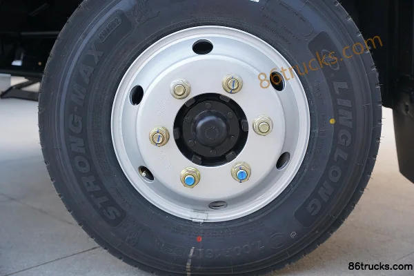 Dongfeng D6-M 2.5L Diesel 170 ch 4X2(6 roues) WLY 6 vitesses 4,17 m cabine simple ridelle Châssis (3) | 86Trucks