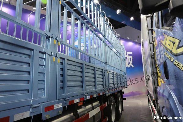 FAW Jiefang J7 12.5L diesel 580ch 8X4(12 roues) FAW Jiefang 12 vitesses AMT automatique camion porteur à grille 9,4m Carrosserie (3) | 86Tru