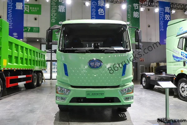 FAW Jiefang J6L 6X4(10 wheels) Pure Electric Tractor Truck 400.61kWh Exterior (2) | 86Trucks