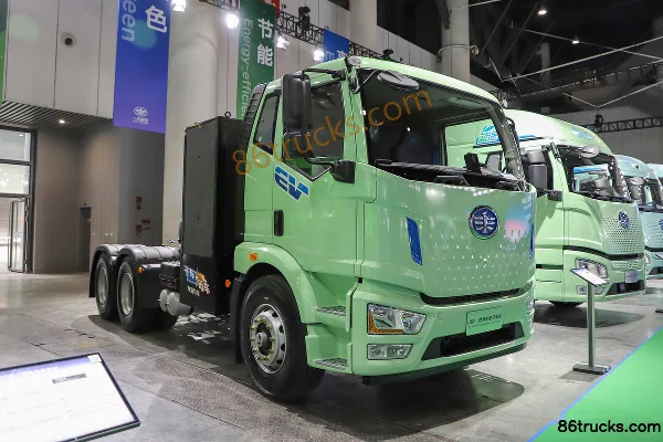 FAW Jiefang J6L 6X4(10 wheels) Pure Electric Tractor Truck 400.61kWh Exterior